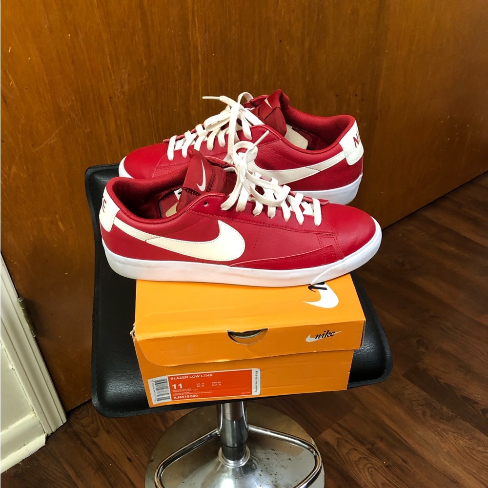 Nike Blazer low size 11 negotiable